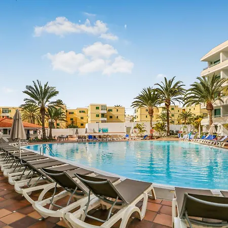 Golden Sands Pool *